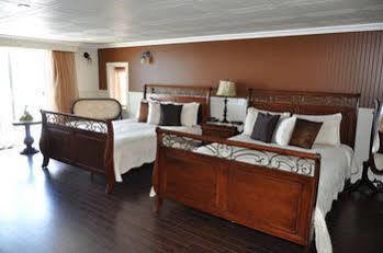 Hotel Motel Grande Vallee Buitenkant foto