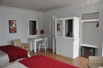 Hotel Motel Grande Vallee Buitenkant foto